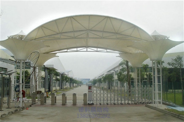 江西樟树酒厂膜结构棚选卡斯蒂洛PVDF膜材